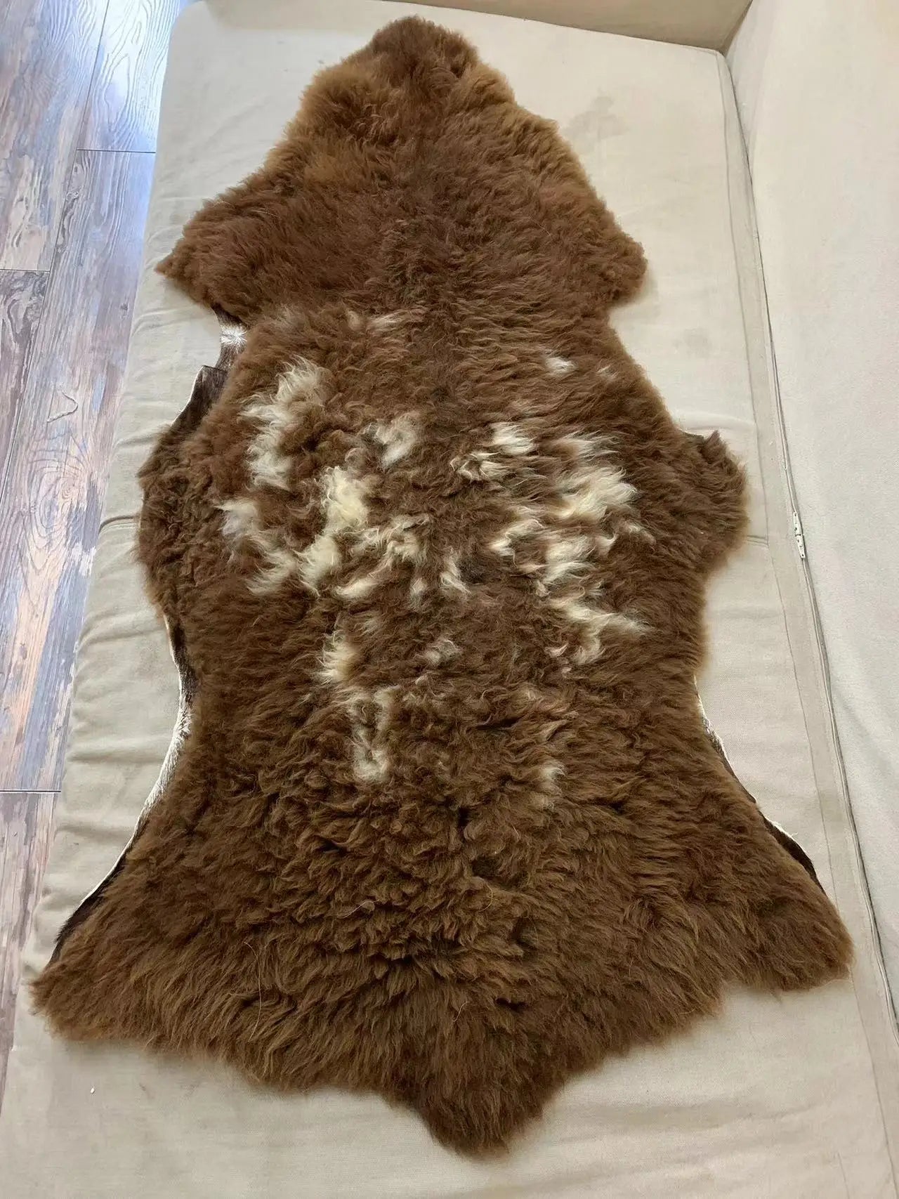 100% naturl sheepskin fur a one-piece orphan pattern sheepskin bedside blanket, leisure  sofa cushion whole wool